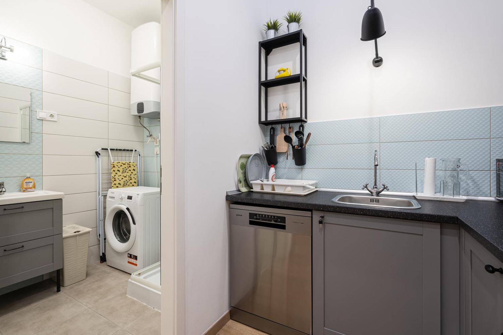 Kristi Tiptop In The Heart Of Apartamento *